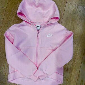 NIKE SPORTSWEAR FLEECE ZIP UP HOODIES - BABY PINK - GIRLS M
